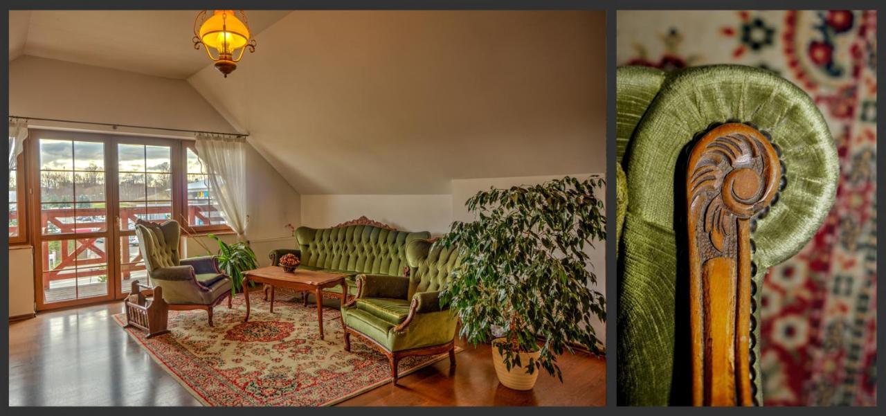 Restauracja Sidlo Bed & Breakfast Zukowo Exterior photo